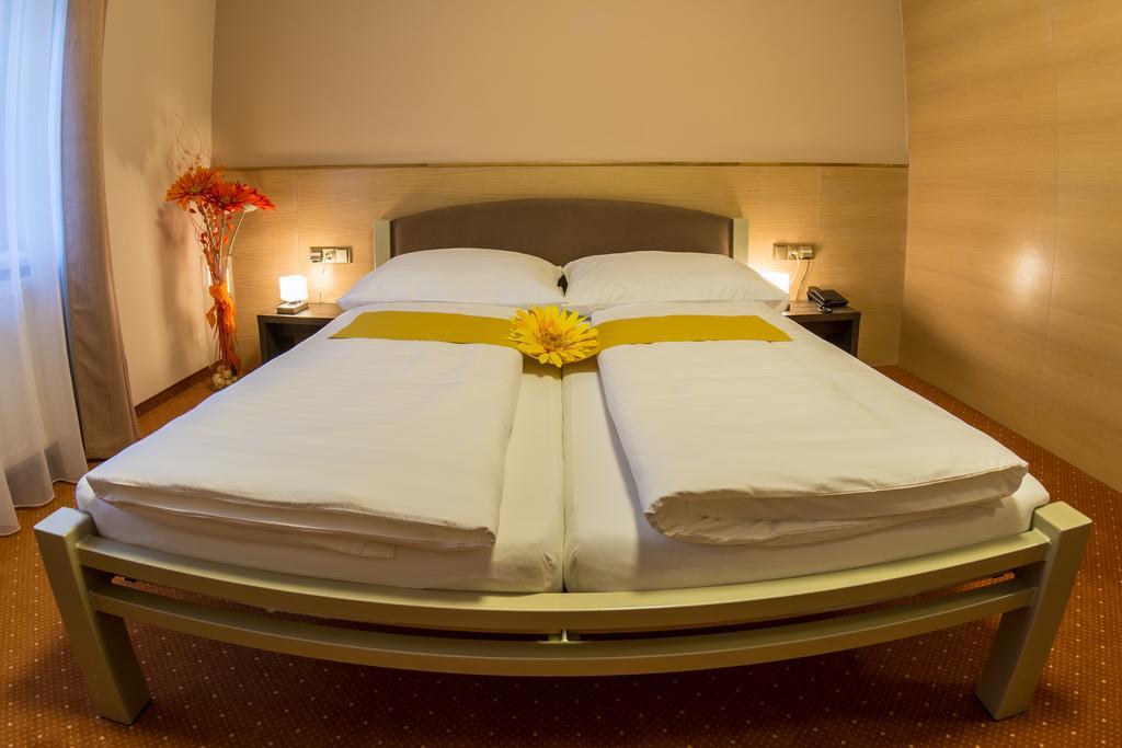 Hotel Luznice Planá nad Lužnicí Pokój zdjęcie