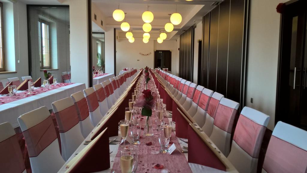 Hotel Luznice Planá nad Lužnicí Zewnętrze zdjęcie